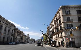 Hostel Orleans Barcelona
